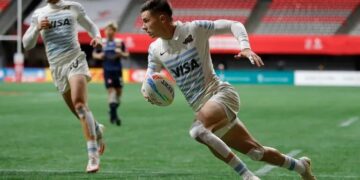 LOS PUMAS SEVEN SE METIERON EN CUARTOS AL VENCER A SUDÁFRICA