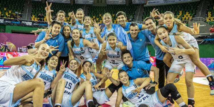 LAS PIBAS U16 SE QUEDARON CON EL BRONCE CONTINENTAL Y LOS PASAJES AL MUNDIAL